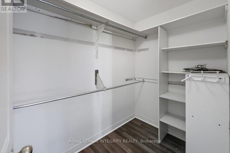 29060732/1791-tache-way/fallingbrookpineridge/ottawa/ontario/K4A2S7_26