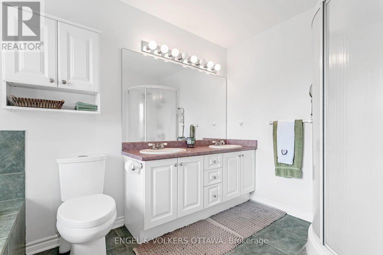28419109/6978-aldergrove-way/greely/ottawa/ontario/K4P1A3_21