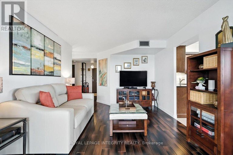 28623430/1603-1500-riverside-drive/riverview-park/ottawa/ontario/K1G4J4_11