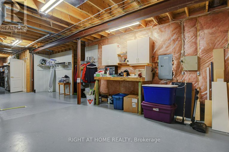 29155365/36-sable-run-drive/stittsville-central/ottawa/ontario/K2S1W8_26