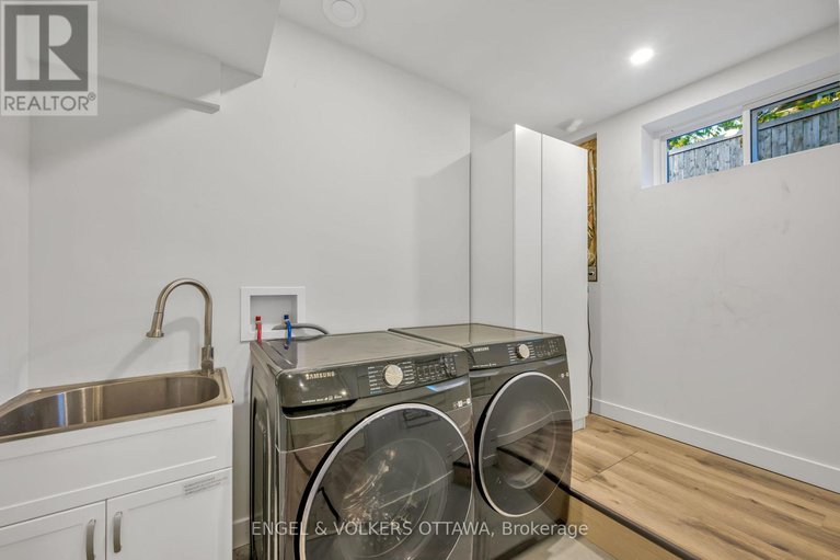 28979624/22-harvard-avenue/old-ottawa-south/ottawa/ontario/K1S4Z3_30