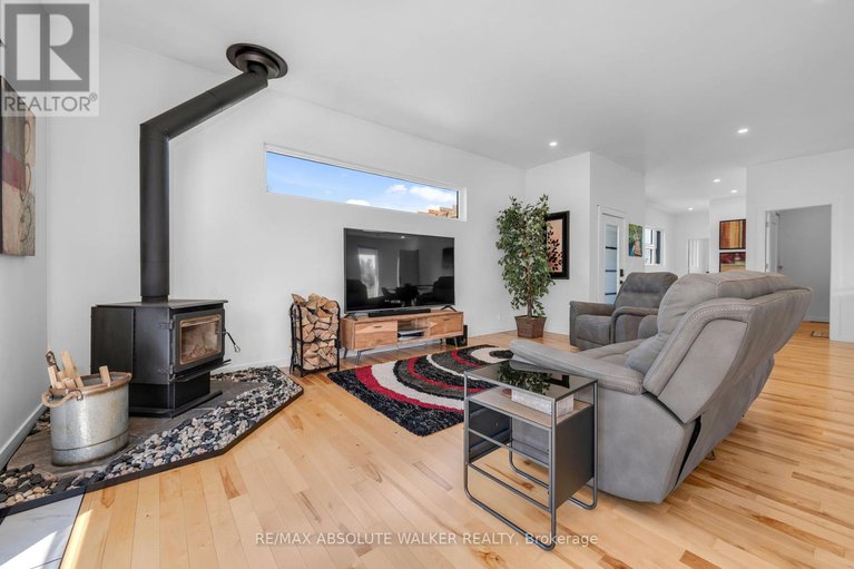 28611364/2973-drummond-concession-10a-road/drummond-n-elmsley-drummond-twp/drummondnorth-elmsley/ontario/K0G1A0_7
