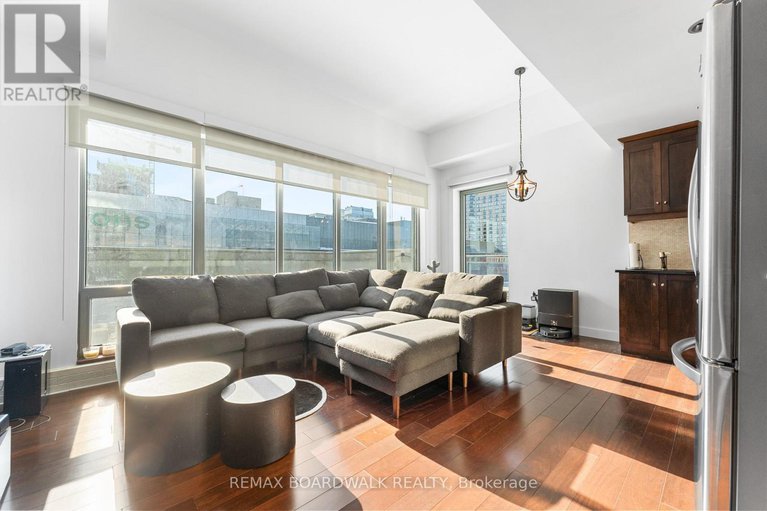 29392990/401-90-george-street/lower-townbyward-market/ottawa/ontario/K1N0A8_4