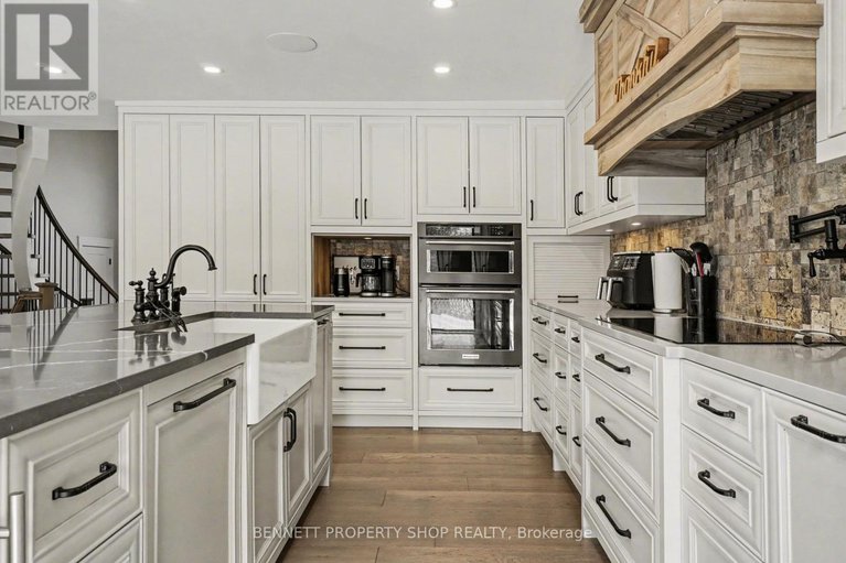 29379776/645-canary-street/navan/ottawa/ontario/K4B1H3_15