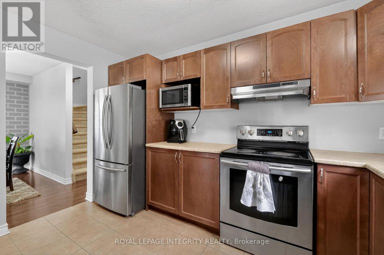 29156491/281-sterling-avenue/clarencerockland-twp/clarence-rockland/ontario/K4K0H9_21