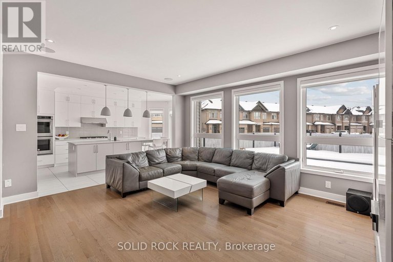 29234213/242-shinleaf-crescent/mer-bleuebradley-estatesanderson-park/ottawa/ontario/K1W0J2_16