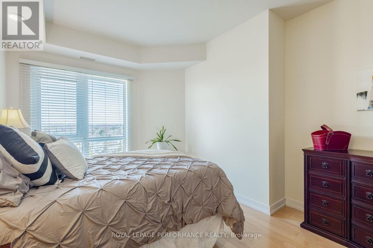 28369494/1001-330-titan-private/borden-farmstewart-farmcarleton-heightsparkwood-hills/ottawa/ontario/K2G1G3_18