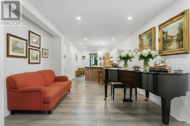 29090557/147-longpre-street-e/vanier/ottawa/ontario/K1L7J5_3