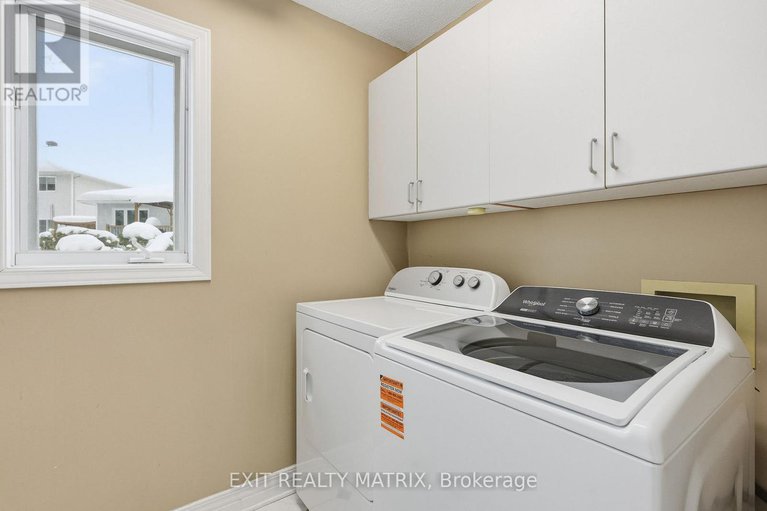 29349374/203-montee-outaouais-road/town-of-rockland/clarence-rockland/ontario/K4K1G2_13