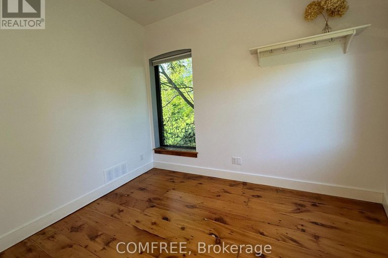 28568190/200-83-little-bridge-street/mississippi-mills/ontario/K0A1A0_12