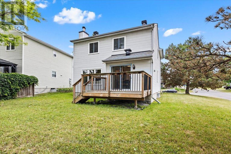 29088424/1293-parc-du-village-road/convent-glen-south/ottawa/ontario/K1C7B2_35