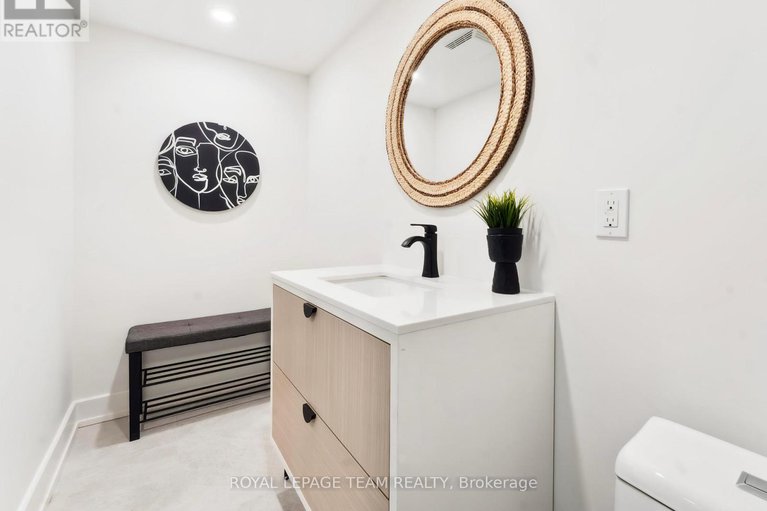 28439592/5282-hillcrest-drive/manotick-long-island-nicholls-island/ottawa/ontario/K4M1E9_31