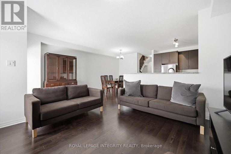 29474235/88-chevron-place/mer-bleuebradley-estatesanderson-park/ottawa/ontario/K1W0L6_13