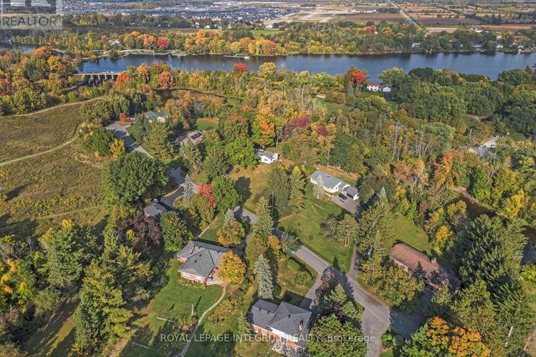 28664012/17-lockview-road/manotick-village-manotick-estates/ottawa/ontario/K4M1B2_33