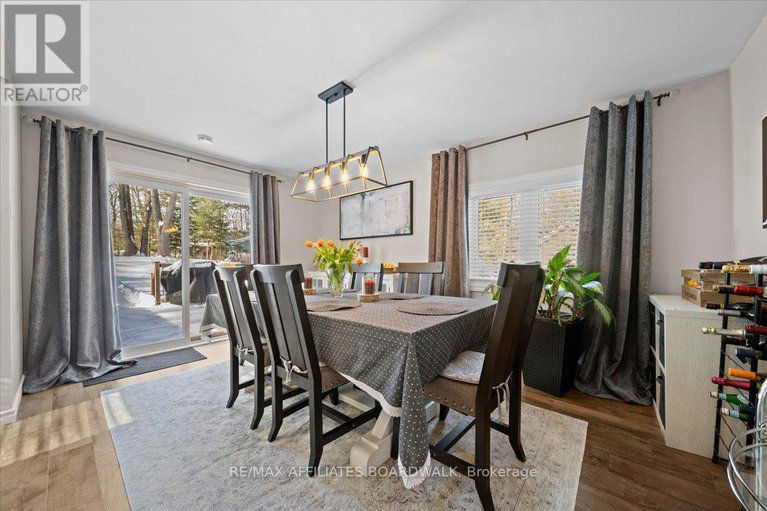 28310182/191-macmillan-lane/constance-bay/ottawa/ontario/K0A3M0_16