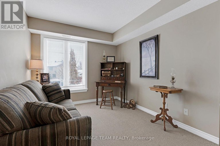 29357377/205-398-van-buren-street/kemptville/north-grenville/ontario/K0G1J0_32