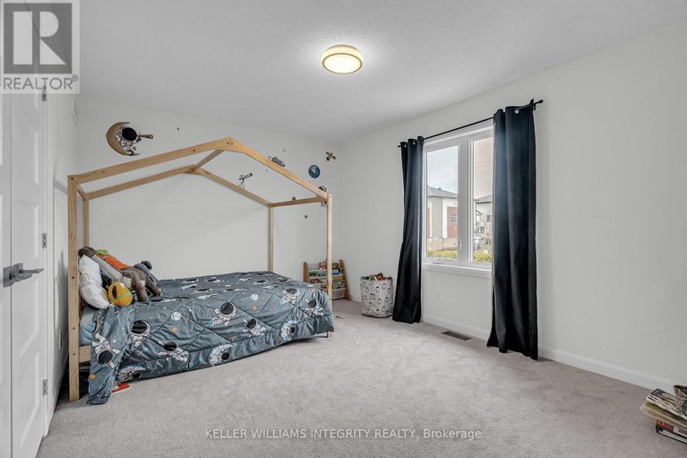 28230053/176-onyx-crescent/town-of-rockland/clarence-rockland/ontario/K4K1P6_29