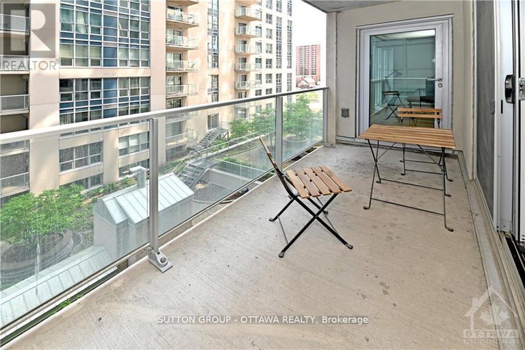 28471695/706-242-rideau-street/sandy-hill/ottawa/ontario/K1N0B7_28