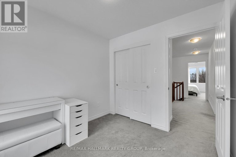 29294452/26-barn-swallow-private/riverside-southgloucester-glen/ottawa/ontario/K4M0H5_28