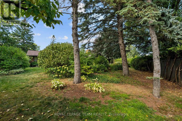 28883256/22-pellan-crescent/beaverbrook/ottawa/ontario/K2K1J5_41