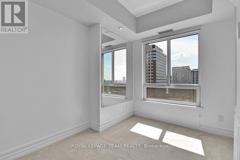 28538344/1306-200-rideau-street/sandy-hill/ottawa/ontario/K1N5Y1_24