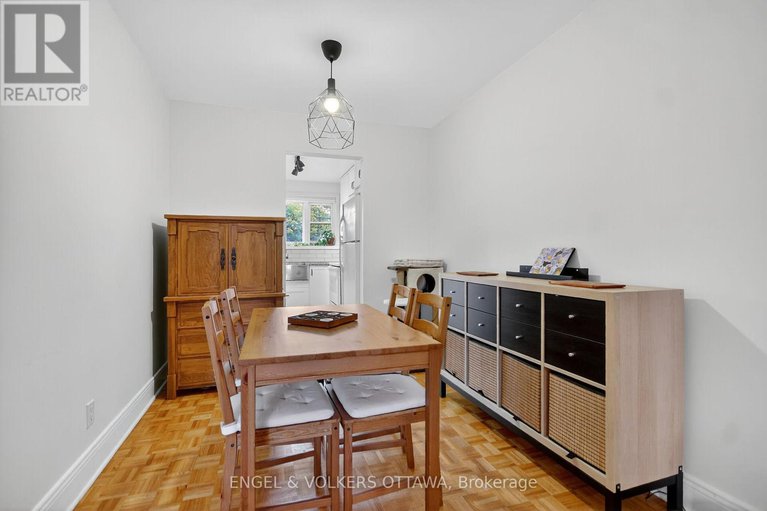 29036686/910-dynes-road/carleton-square/ottawa/ontario/K2C0G8_13