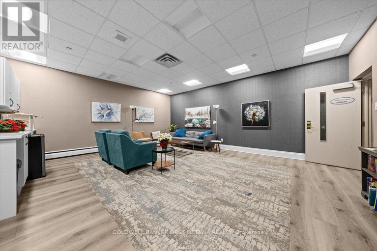 29304966/808-1171-ambleside-drive/woodroffe/ottawa/ontario/K2B8E1_32