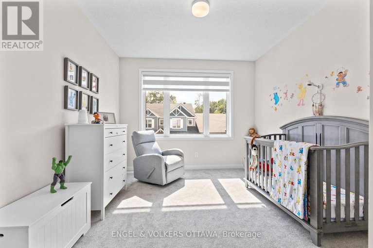 29018606/119-green-ash-avenue/goulbourn-twp-from-franktown-rdsouth-to-rideau/ottawa/ontario/K0A2Z0_33