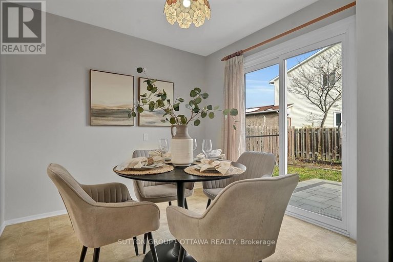 29123796/1540-bourcier-drive/bilberry-creekqueenswood-heights/ottawa/ontario/K1E3J2_20