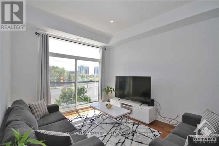 29622135/205-500-claridge-drive/longfields/ottawa/ontario/K2J3G5_12