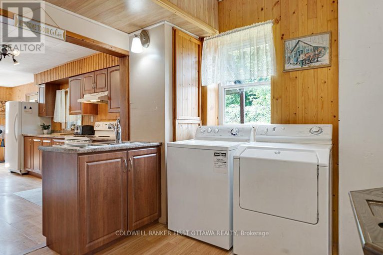 28732673/1373-flower-station-road/lanark-highlands-lavant-twp/lanark-highlands/ontario/K0G1K0_9