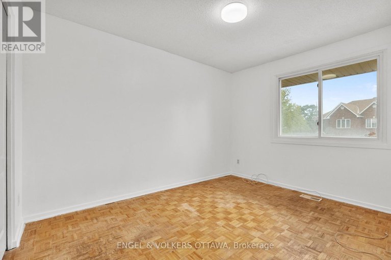 28836357/3505-southgate-road/south-keys/ottawa/ontario/K1V7Y5_34