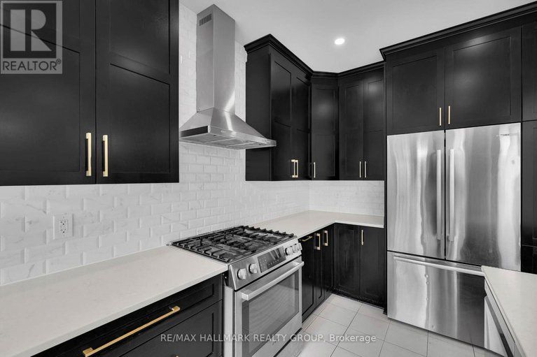28451825/276-big-dipper-street/riverside-southgloucester-glen/ottawa/ontario/K4M0J6_14