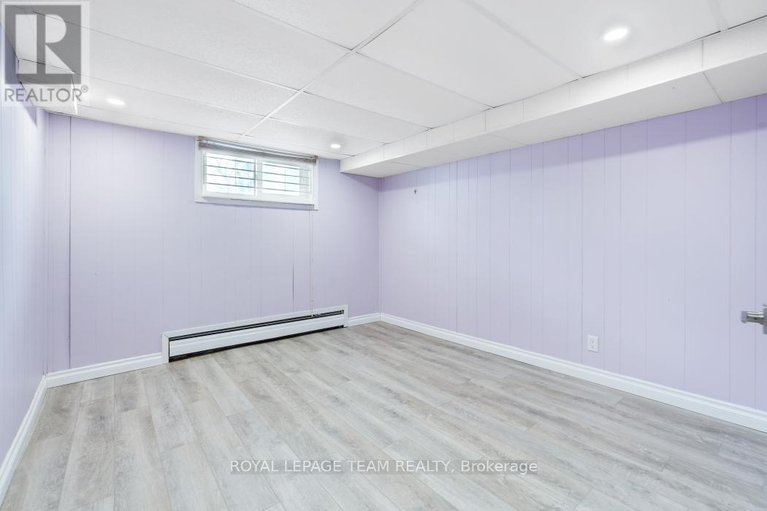 29514787/15-overlake-drive/borden-farmstewart-farmcarleton-heightsparkwood-hills/ottawa/ontario/K2E5V2_32