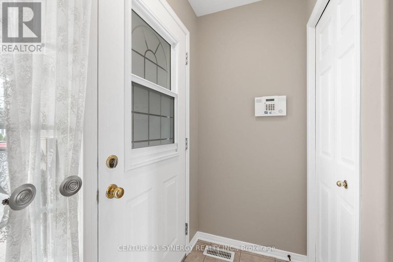 28863480/54-dr-gordon-crescent/kemptville/north-grenville/ontario/K0G1J0_4