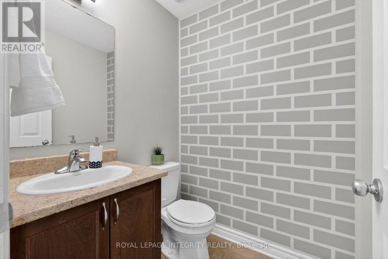 29340778/281-sterling-avenue/clarencerockland-twp/clarence-rockland/ontario/K4K0H9_7