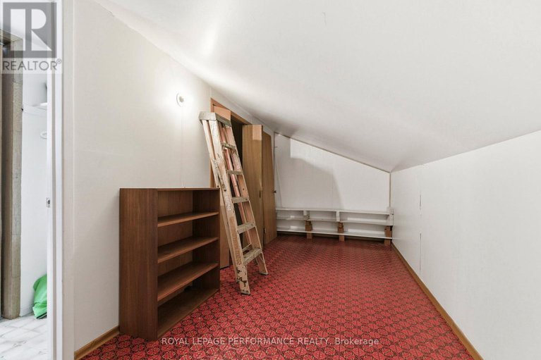 29233038/166-mccormick-road/alexandria/north-glengarry/ontario/K0C1A0_42