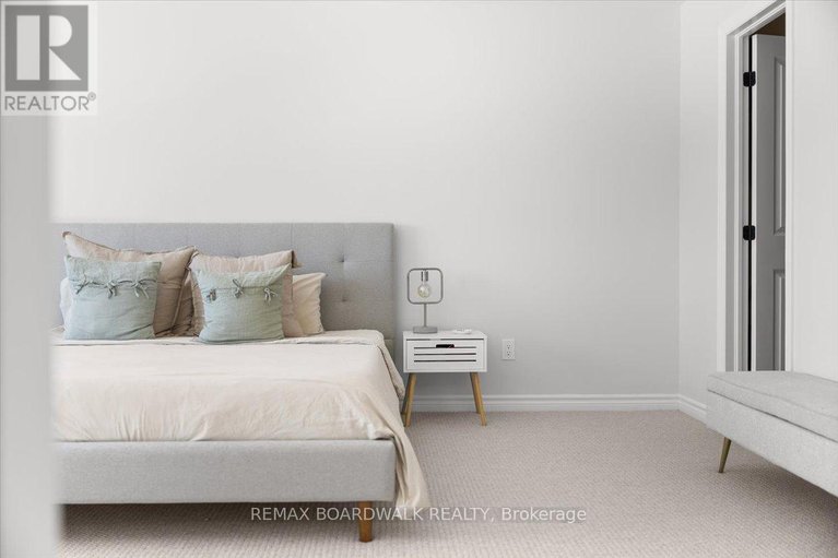 29543323/297-labelle-street/embrun/russell/ontario/K0A1W0_32