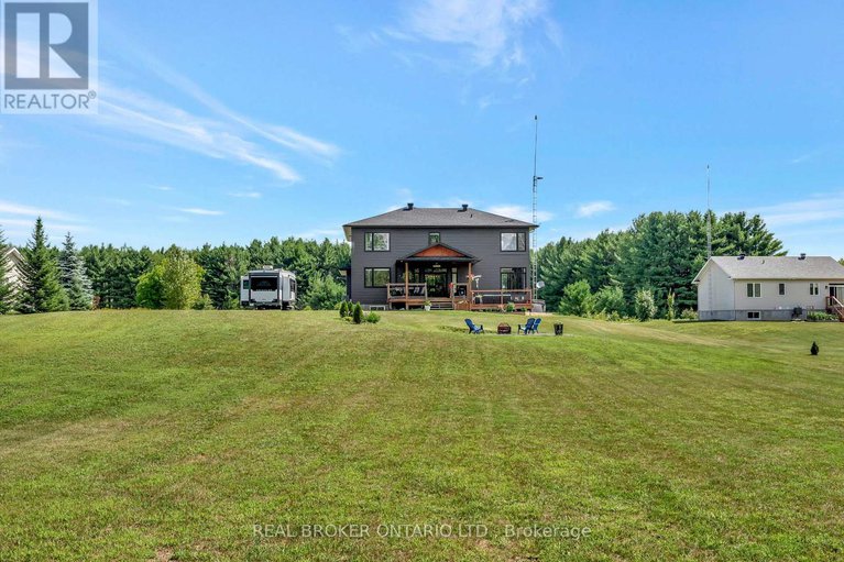 29030485/114-smith-road/north-grenville-twp-kemptville-south/north-grenville/ontario/K0G1T0_45