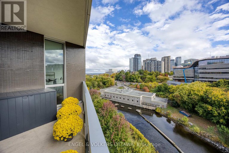 28974027/802-300c-lett-street/west-centre-town/ottawa/ontario/K1R0A8_28