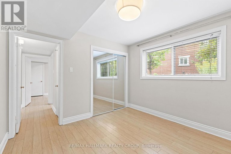 28791936/1215-1217-willowdale-avenue/alta-vista/ottawa/ontario/K1H7S5_28