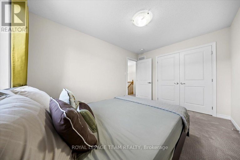 28783666/288-livery-street/emerald-meadowstrailwest/ottawa/ontario/K2S1E7_23