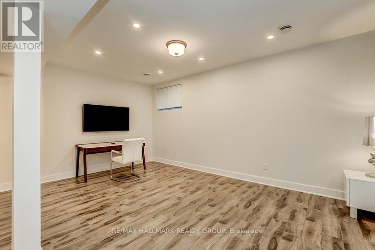28259317/1006-shefford-road/beacon-hill-south/ottawa/ontario/K1J6X5_31