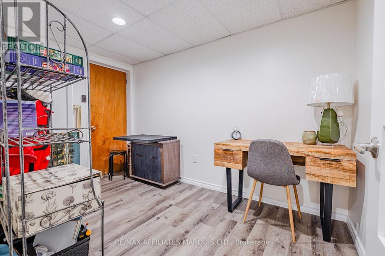 28780617/18223-oak-drive/south-glengarry-charlottenburgh-twp/south-glengarry/ontario/K0C2J0_25