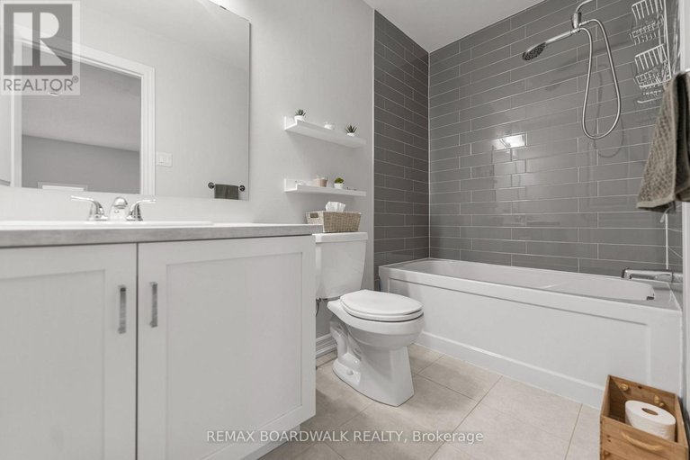 29594832/179-equitation-circle/goulbourn-twp-from-franktown-rdsouth-to-rideau/ottawa/ontario/K2V0H2_24