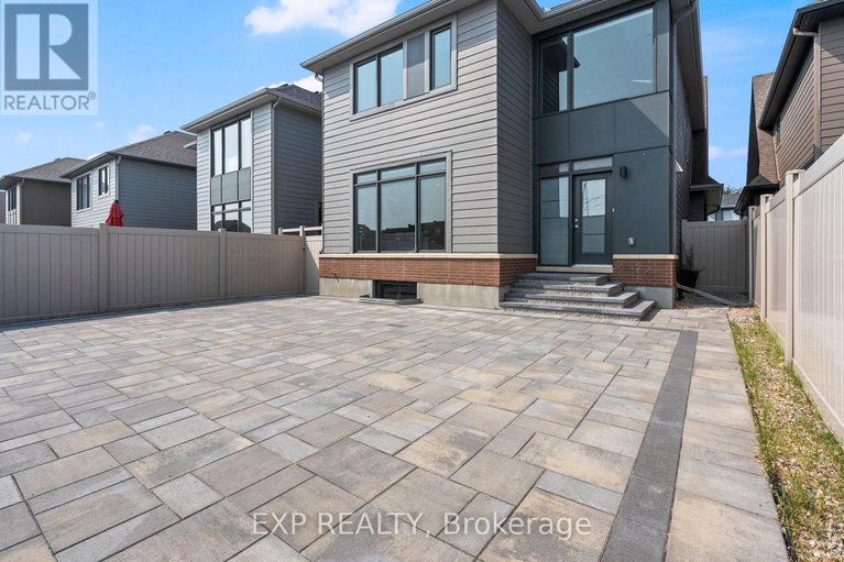 28925317/25-stanhope-court/stonebridge/ottawa/ontario/K2J6S2_49