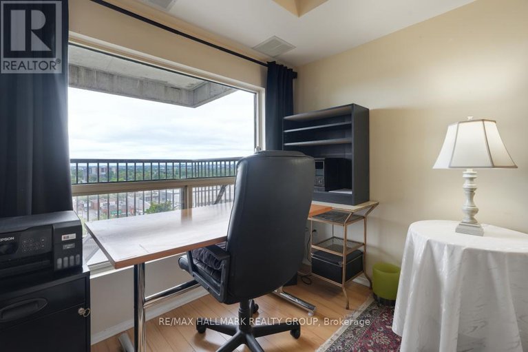 28804579/1006-545-st-laurent-boulevard/viscount-alexander-park/ottawa/ontario/K1K4H9_20