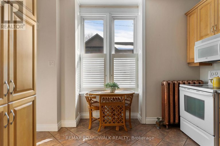 29405267/532-st-lawrence-street/winchester/north-dundas/ontario/K0C2K0_9