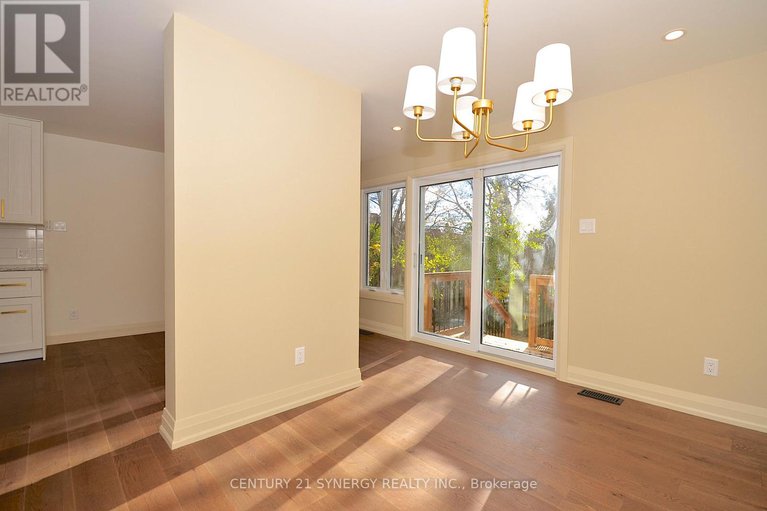 29094064/28-660-hochelaga-street/carson-meadows/ottawa/ontario/K1K2E9_23