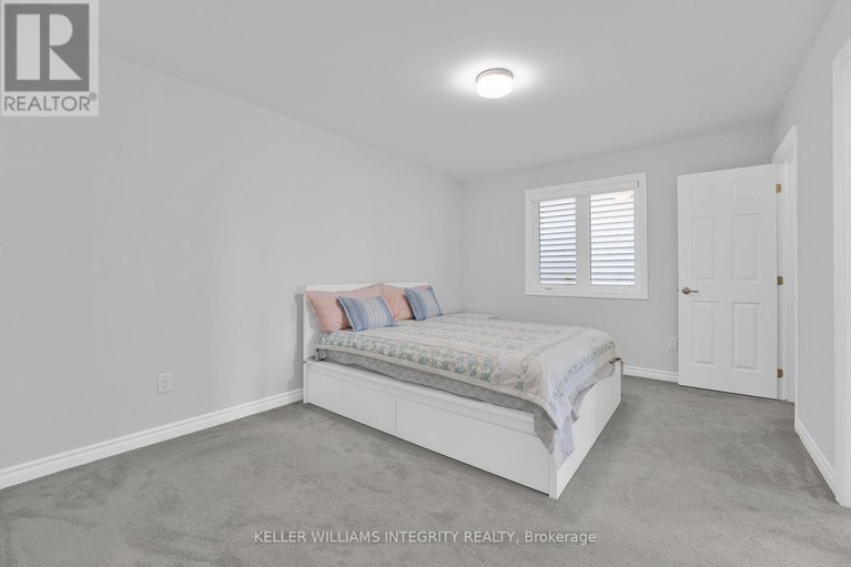 28478423/482-alcor-terrace/half-moon-bay/ottawa/ontario/K2J6S9_35